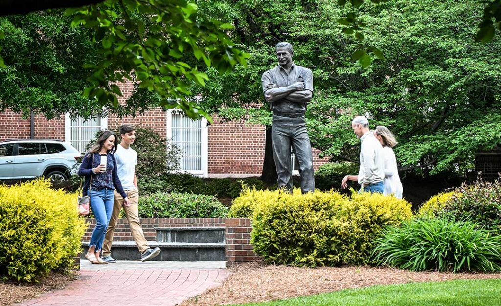 Dale Earnhardt statue