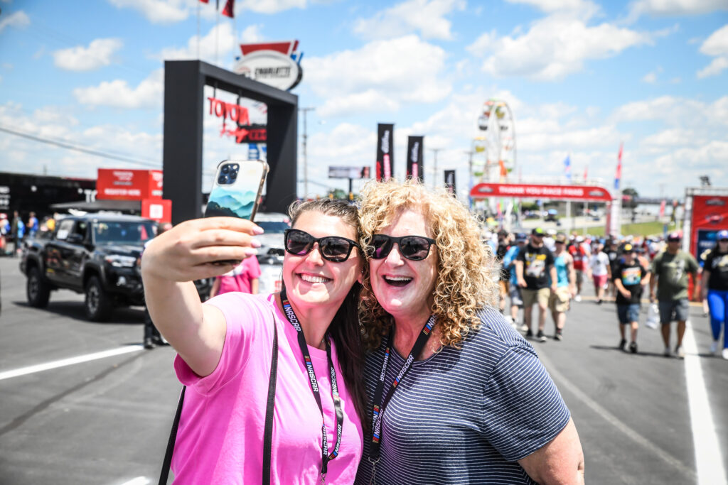 Plan the Ultimate Race Weekend